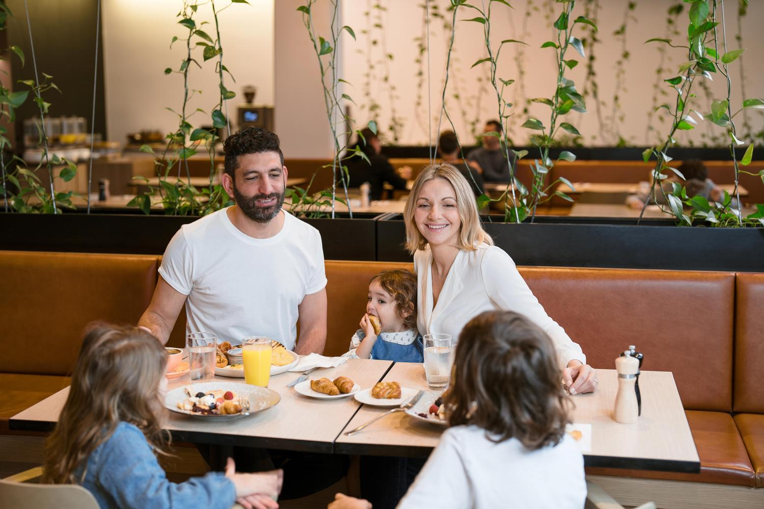 vibe hotel melbourne docklands family talent 2024 (7)